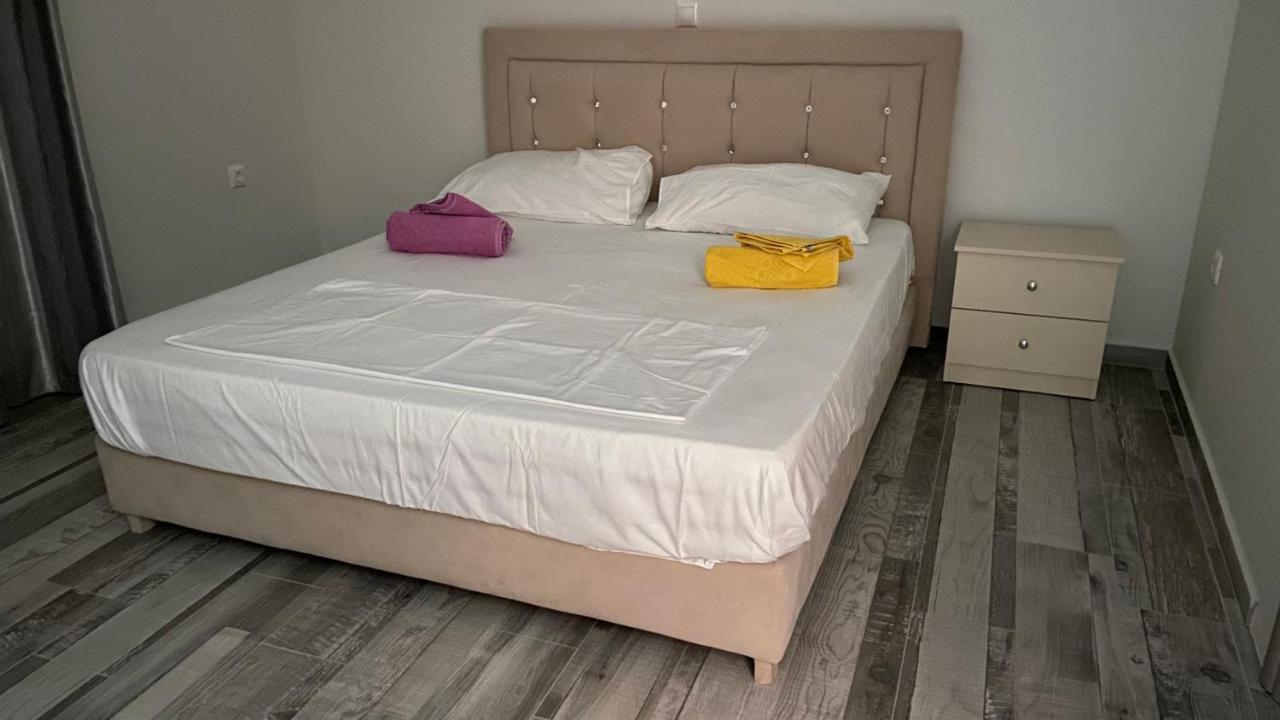 Studios&Apartment Niko Luka Εξαμίλιο Εξωτερικό φωτογραφία