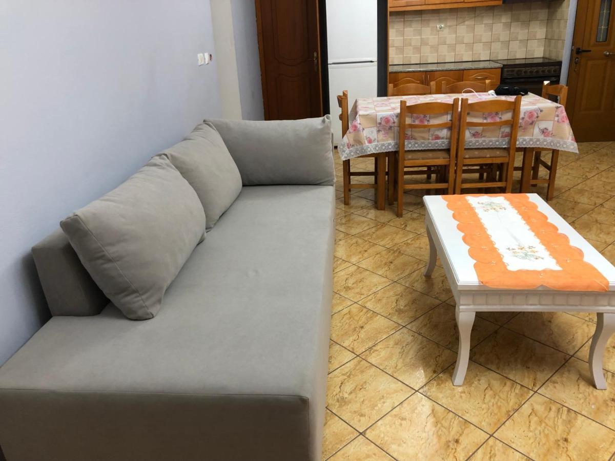 Studios&Apartment Niko Luka Εξαμίλιο Εξωτερικό φωτογραφία