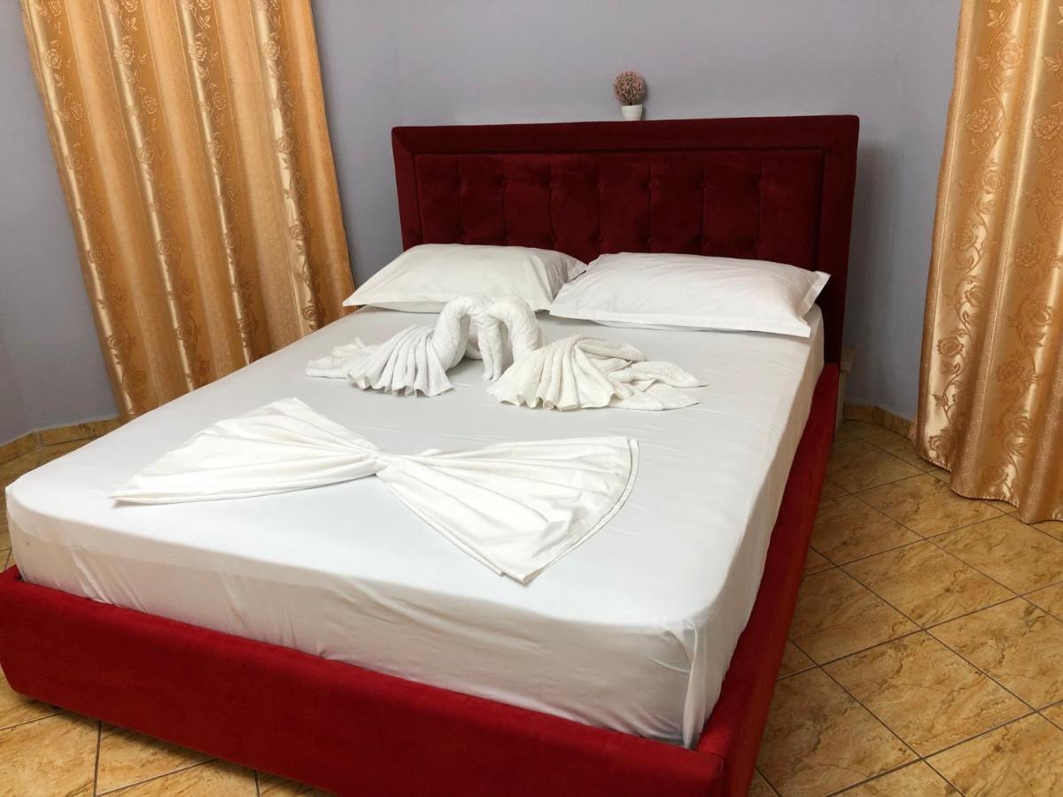 Studios&Apartment Niko Luka Εξαμίλιο Εξωτερικό φωτογραφία