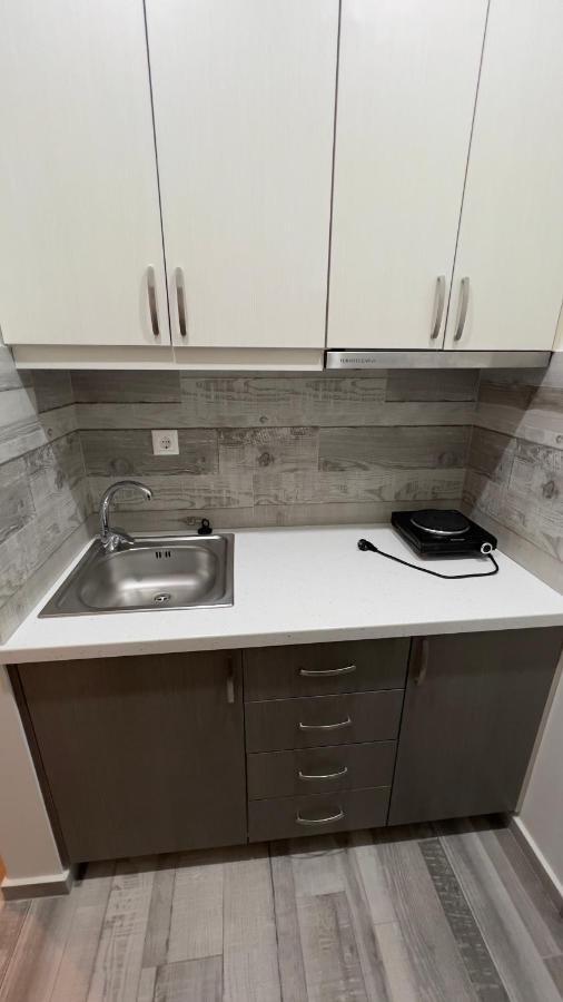 Studios&Apartment Niko Luka Εξαμίλιο Εξωτερικό φωτογραφία