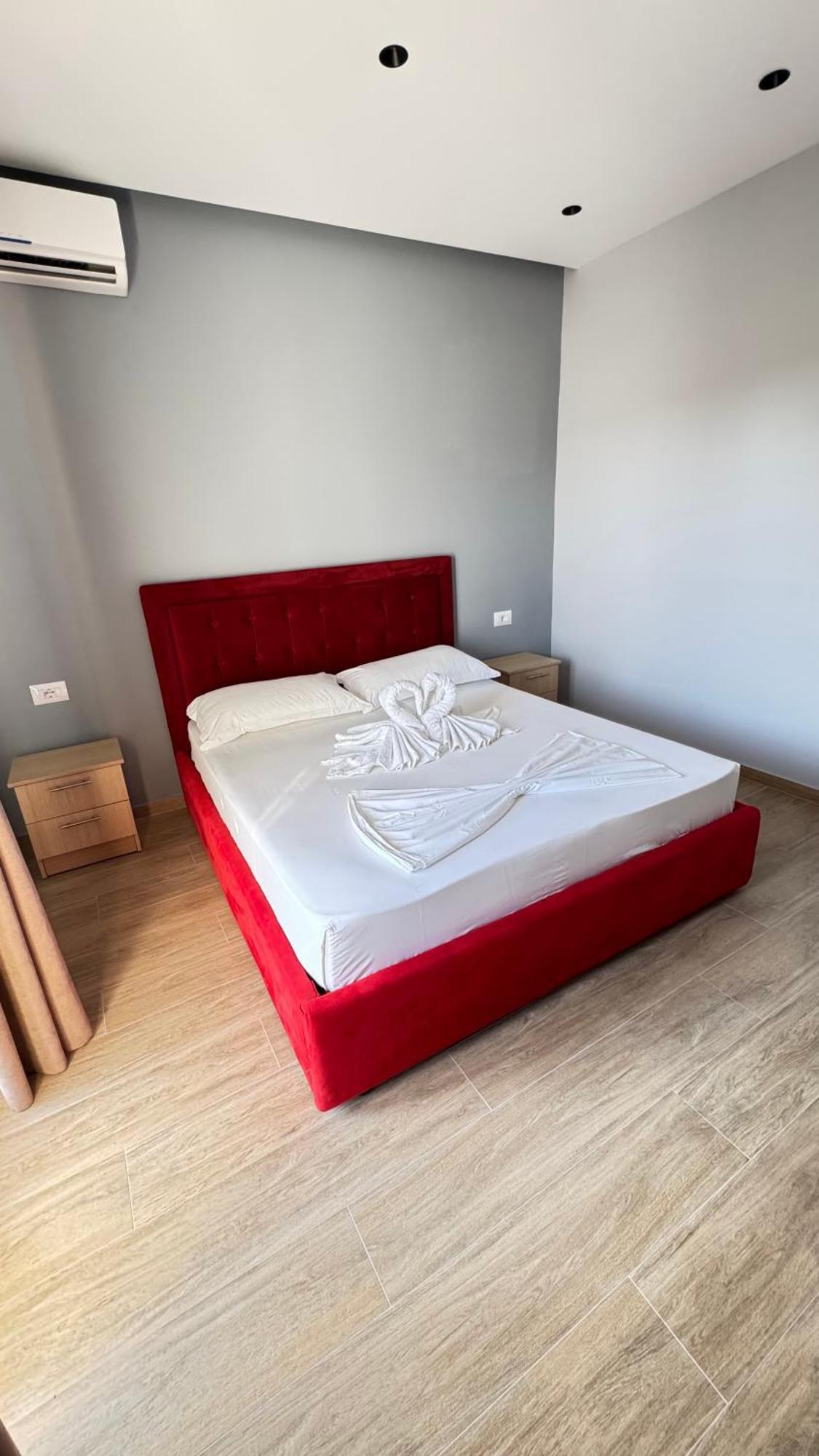Studios&Apartment Niko Luka Εξαμίλιο Εξωτερικό φωτογραφία